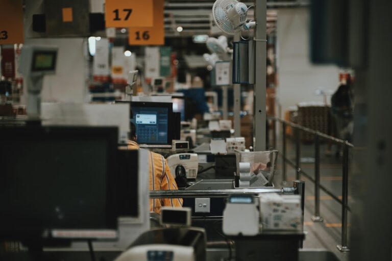 Automatizacija poslovnih procesa za mali biznis u Srbiji, digitalni alati za efikasnost i rast preduzetnika